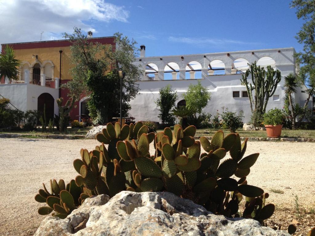 Masseria Casamassima Agriturismo ออสตูนี ภายนอก รูปภาพ