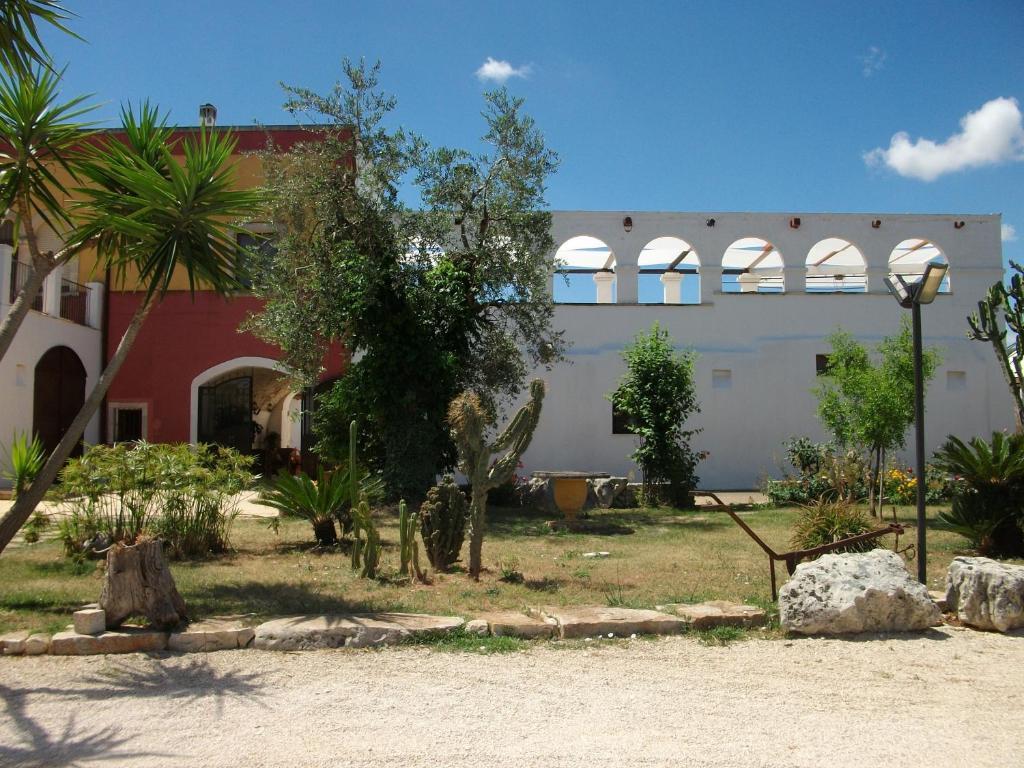 Masseria Casamassima Agriturismo ออสตูนี ภายนอก รูปภาพ